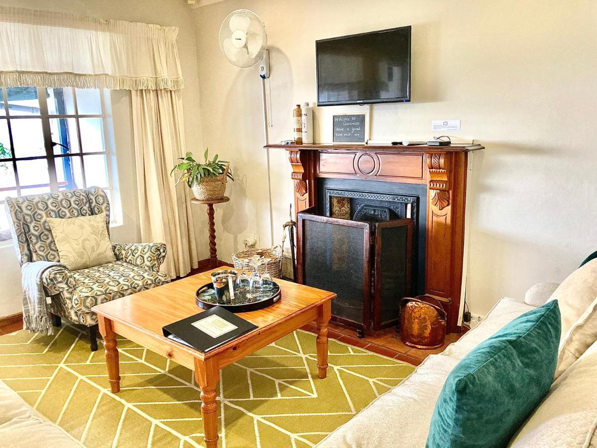 Gateside Guesthouse ヒルトン エクステリア 写真
