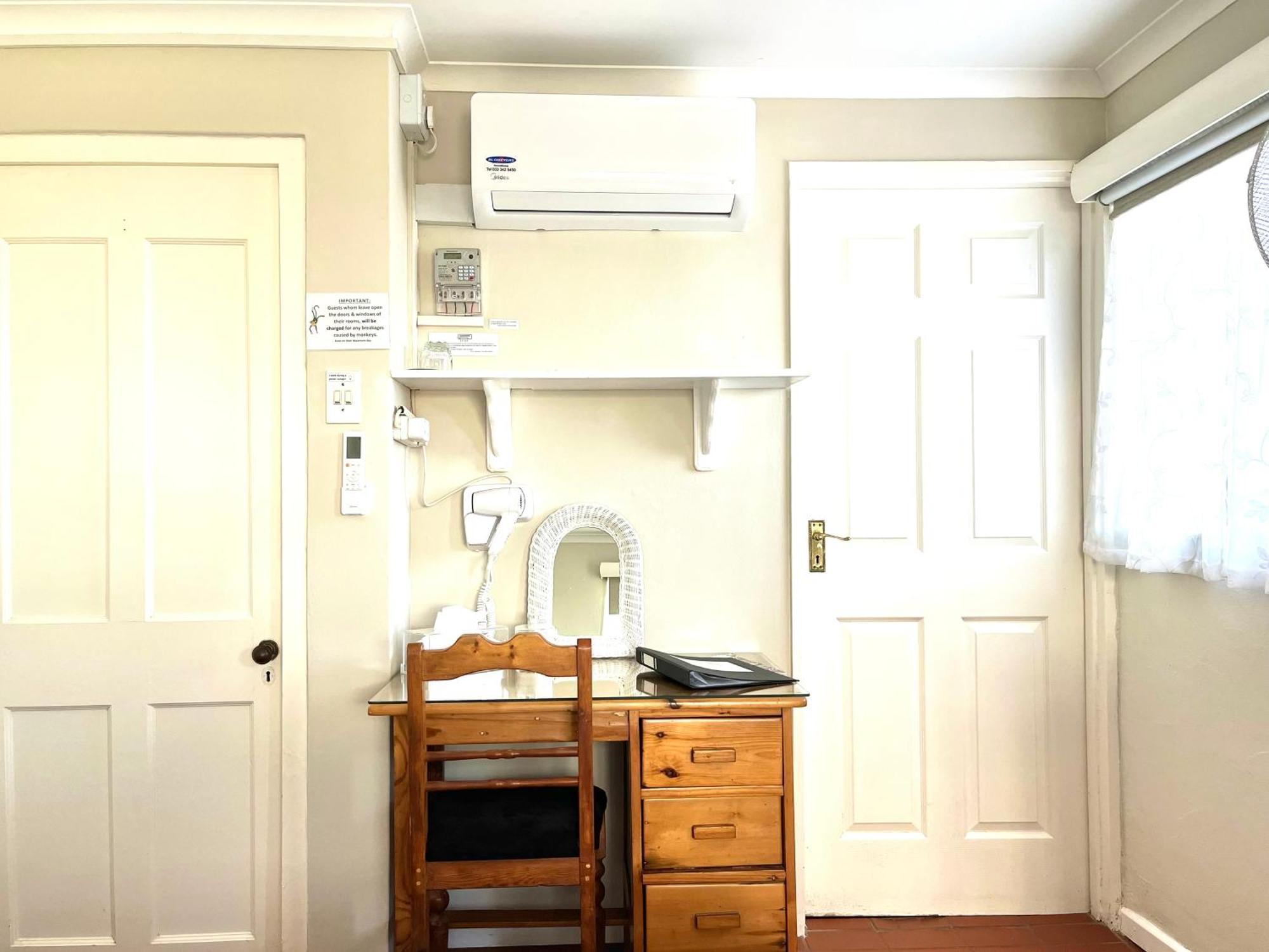 Gateside Guesthouse ヒルトン エクステリア 写真